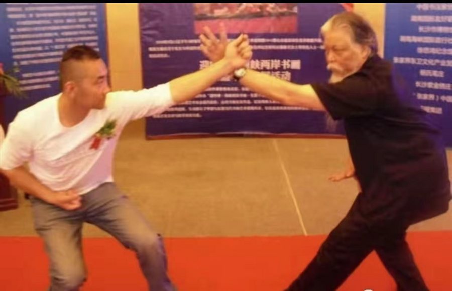 0c3d79dc8db7497e905b4d56a571634