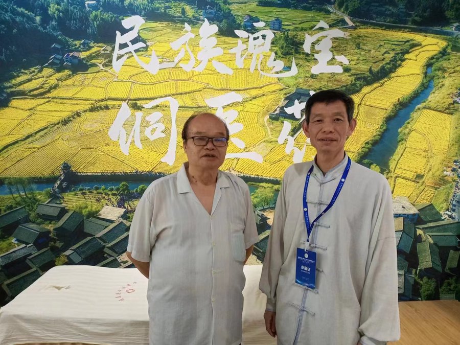 a2e984d93948a031fa6a393035e8dcc